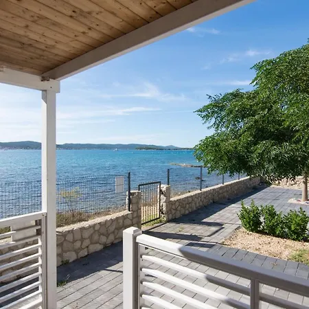 Mobile Opal 1 Biograd Na Moru