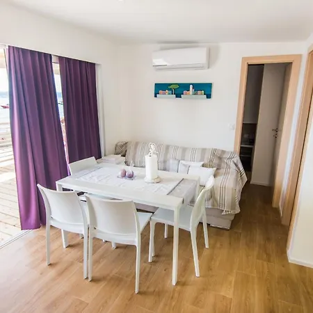 Mobile Opal 1 Holiday home *